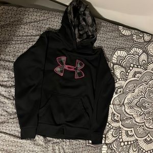 Underarmour hoodie